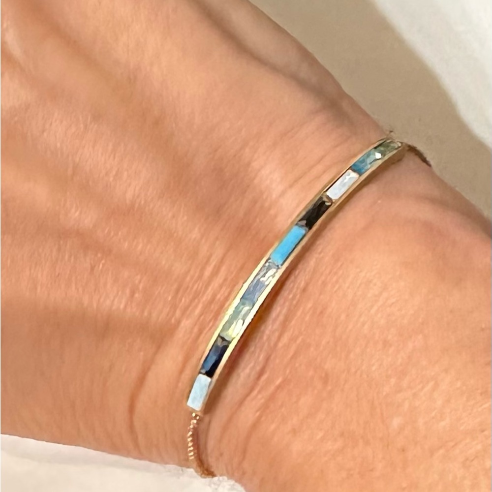 Adjustable slide bracelet